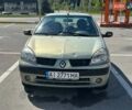 Серый Рено Clio Symbol, объемом двигателя 1.4 л и пробегом 260 тыс. км за 2200 $, фото 9 на Automoto.ua