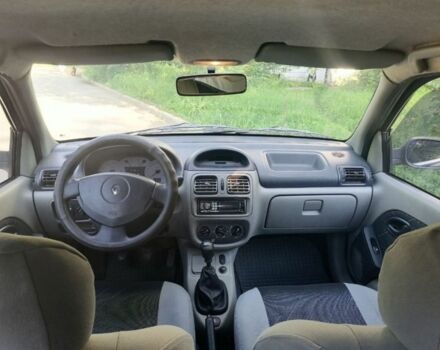 Рено Clio Symbol 2002 в Полтаве на Automoto.ua Серый Рено Clio Symbol, объемом двигателя 1.4 л и пробегом 205 тыс. км за 3500 $, фото 5 на Automoto.ua
