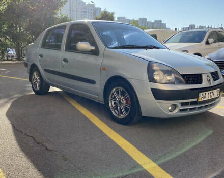Серый Рено Clio Symbol, объемом двигателя 1.39 л и пробегом 282 тыс. км за 3099 $, фото 1 на Automoto.ua