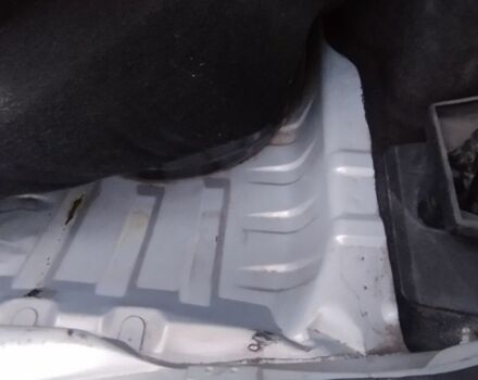 Серый Рено Clio Symbol, объемом двигателя 1.4 л и пробегом 290 тыс. км за 3350 $, фото 15 на Automoto.ua