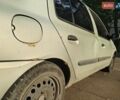 Серый Рено Clio Symbol, объемом двигателя 1.39 л и пробегом 320 тыс. км за 2400 $, фото 9 на Automoto.ua
