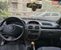Серый Рено Clio Symbol, объемом двигателя 1.39 л и пробегом 320 тыс. км за 2400 $, фото 5 на Automoto.ua