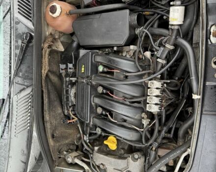 Сірий Рено Clio Symbol, об'ємом двигуна 1.4 л та пробігом 258 тис. км за 1650 $, фото 5 на Automoto.ua