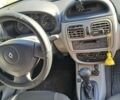 Серый Рено Clio Symbol, объемом двигателя 1.4 л и пробегом 238 тыс. км за 3700 $, фото 4 на Automoto.ua