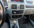 Сірий Рено Clio Symbol, об'ємом двигуна 1.4 л та пробігом 241 тис. км за 1750 $, фото 1 на Automoto.ua