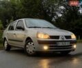 Серый Рено Clio Symbol, объемом двигателя 1.4 л и пробегом 215 тыс. км за 2782 $, фото 1 на Automoto.ua