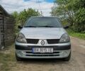 Серый Рено Clio Symbol, объемом двигателя 1.39 л и пробегом 564 тыс. км за 2000 $, фото 1 на Automoto.ua