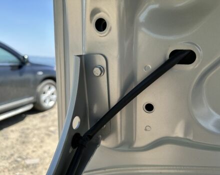 Серый Рено Clio Symbol, объемом двигателя 1.4 л и пробегом 125 тыс. км за 3500 $, фото 15 на Automoto.ua