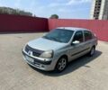 Серый Рено Clio Symbol, объемом двигателя 1.4 л и пробегом 285 тыс. км за 4023 $, фото 6 на Automoto.ua