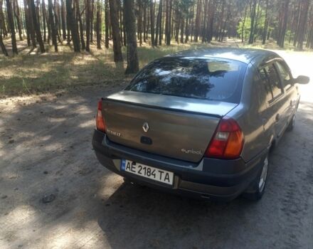 Серый Рено Clio Symbol, объемом двигателя 1.4 л и пробегом 350 тыс. км за 3300 $, фото 7 на Automoto.ua