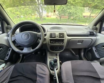Серый Рено Clio Symbol, объемом двигателя 1.4 л и пробегом 277 тыс. км за 2700 $, фото 11 на Automoto.ua