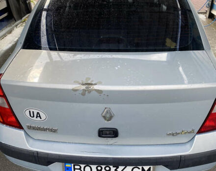 Серый Рено Clio Symbol, объемом двигателя 1.4 л и пробегом 300 тыс. км за 2600 $, фото 2 на Automoto.ua