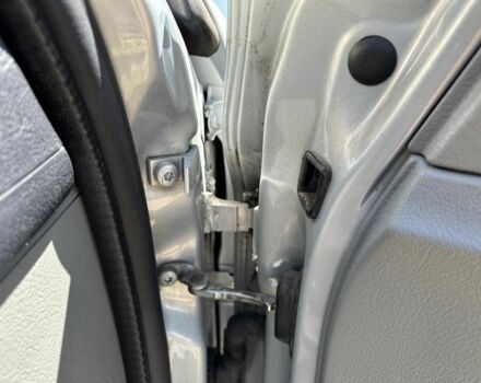 Серый Рено Clio Symbol, объемом двигателя 1.4 л и пробегом 125 тыс. км за 3500 $, фото 9 на Automoto.ua