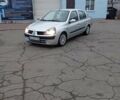 Серый Рено Clio Symbol, объемом двигателя 1.4 л и пробегом 220 тыс. км за 3700 $, фото 7 на Automoto.ua