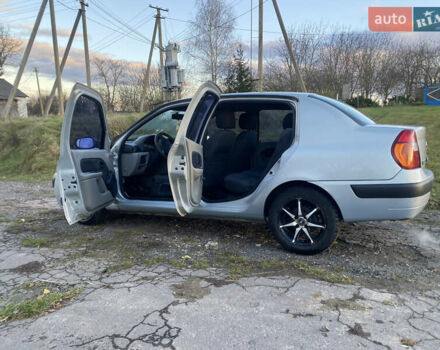 Серый Рено Clio Symbol, объемом двигателя 1.39 л и пробегом 280 тыс. км за 2550 $, фото 12 на Automoto.ua