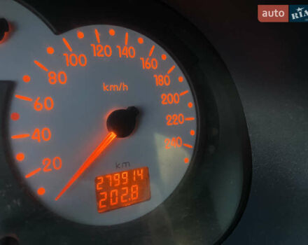 Сірий Рено Clio Symbol, об'ємом двигуна 1.39 л та пробігом 280 тис. км за 2555 $, фото 12 на Automoto.ua