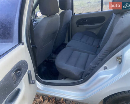 Сірий Рено Clio Symbol, об'ємом двигуна 1.39 л та пробігом 280 тис. км за 2555 $, фото 13 на Automoto.ua