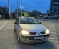 Серый Рено Clio Symbol, объемом двигателя 1.4 л и пробегом 279 тыс. км за 2150 $, фото 1 на Automoto.ua