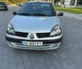 Серый Рено Clio Symbol, объемом двигателя 1.4 л и пробегом 218 тыс. км за 4200 $, фото 1 на Automoto.ua