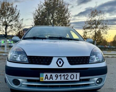 Серый Рено Clio Symbol, объемом двигателя 1.4 л и пробегом 175 тыс. км за 3950 $, фото 1 на Automoto.ua