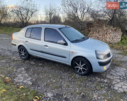 Серый Рено Clio Symbol, объемом двигателя 1.39 л и пробегом 280 тыс. км за 2550 $, фото 16 на Automoto.ua