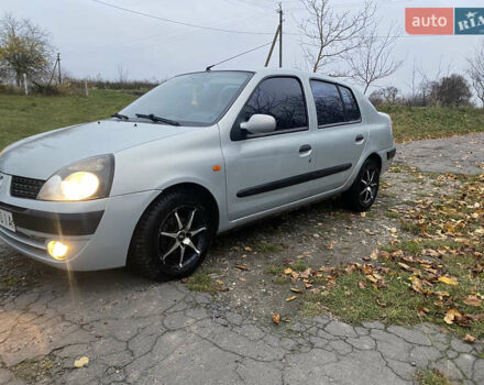 Серый Рено Clio Symbol, объемом двигателя 1.39 л и пробегом 280 тыс. км за 2650 $, фото 9 на Automoto.ua