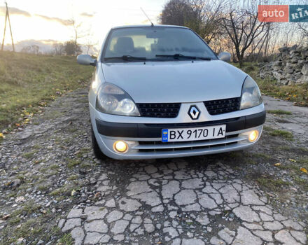 Серый Рено Clio Symbol, объемом двигателя 1.39 л и пробегом 280 тыс. км за 2550 $, фото 3 на Automoto.ua