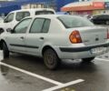 Серый Рено Clio Symbol, объемом двигателя 1.4 л и пробегом 245 тыс. км за 2600 $, фото 8 на Automoto.ua