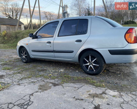 Серый Рено Clio Symbol, объемом двигателя 1.39 л и пробегом 280 тыс. км за 2550 $, фото 13 на Automoto.ua