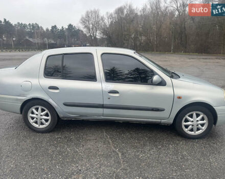 Серый Рено Clio Symbol, объемом двигателя 1.4 л и пробегом 250 тыс. км за 1600 $, фото 3 на Automoto.ua