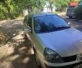 Серый Рено Clio Symbol, объемом двигателя 1.4 л и пробегом 300 тыс. км за 3000 $, фото 13 на Automoto.ua