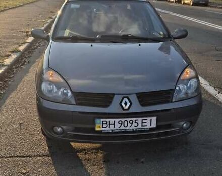 Серый Рено Clio Symbol, объемом двигателя 1.39 л и пробегом 148 тыс. км за 3500 $, фото 3 на Automoto.ua