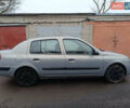 Серый Рено Clio Symbol, объемом двигателя 1.39 л и пробегом 250 тыс. км за 2950 $, фото 3 на Automoto.ua
