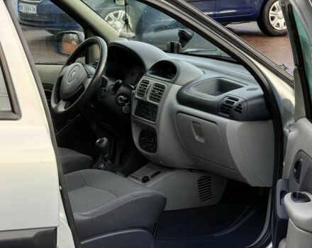 Серый Рено Clio Symbol, объемом двигателя 1.4 л и пробегом 244 тыс. км за 2750 $, фото 8 на Automoto.ua