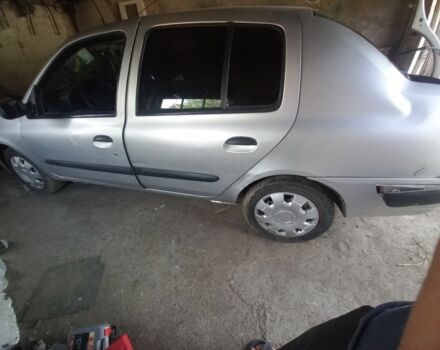 Серый Рено Clio Symbol, объемом двигателя 1.4 л и пробегом 279 тыс. км за 1300 $, фото 6 на Automoto.ua