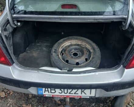 Серый Рено Clio Symbol, объемом двигателя 1.4 л и пробегом 110 тыс. км за 2850 $, фото 6 на Automoto.ua