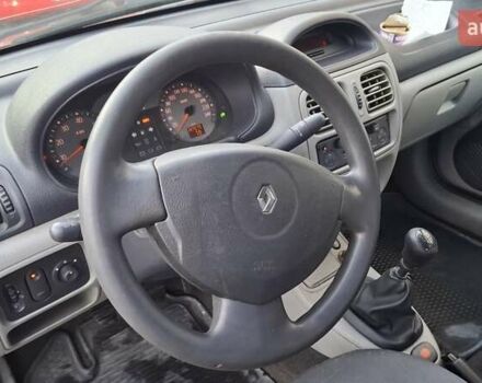 Серый Рено Clio Symbol, объемом двигателя 1.39 л и пробегом 148 тыс. км за 3500 $, фото 23 на Automoto.ua