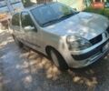 Серый Рено Clio Symbol, объемом двигателя 1.4 л и пробегом 300 тыс. км за 3000 $, фото 9 на Automoto.ua