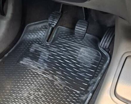 Серый Рено Clio Symbol, объемом двигателя 1.39 л и пробегом 148 тыс. км за 3500 $, фото 25 на Automoto.ua