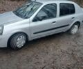 Серый Рено Clio Symbol, объемом двигателя 1.4 л и пробегом 110 тыс. км за 2850 $, фото 1 на Automoto.ua