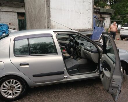 Серый Рено Clio Symbol, объемом двигателя 1.4 л и пробегом 250 тыс. км за 2600 $, фото 6 на Automoto.ua