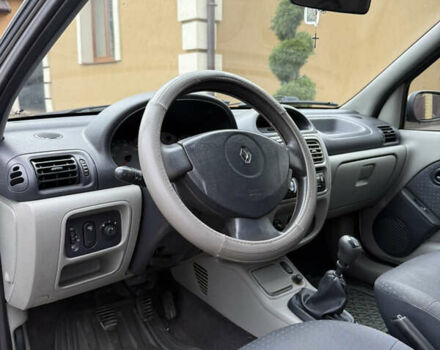 Сірий Рено Clio Symbol, об'ємом двигуна 1.4 л та пробігом 207 тис. км за 3250 $, фото 13 на Automoto.ua