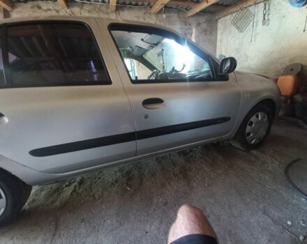 Серый Рено Clio Symbol, объемом двигателя 1.4 л и пробегом 279 тыс. км за 1300 $, фото 8 на Automoto.ua