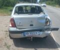 Серый Рено Clio Symbol, объемом двигателя 1.4 л и пробегом 279 тыс. км за 1300 $, фото 17 на Automoto.ua