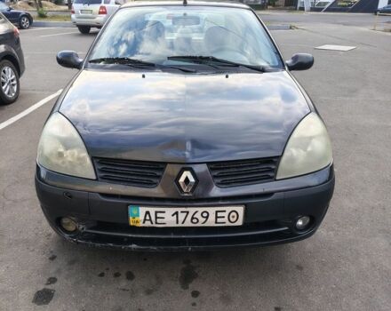 Серый Рено Clio Symbol, объемом двигателя 1.4 л и пробегом 210 тыс. км за 92000 $, фото 1 на Automoto.ua
