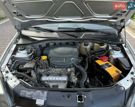 Серый Рено Clio Symbol, объемом двигателя 1.4 л и пробегом 207 тыс. км за 3250 $, фото 38 на Automoto.ua