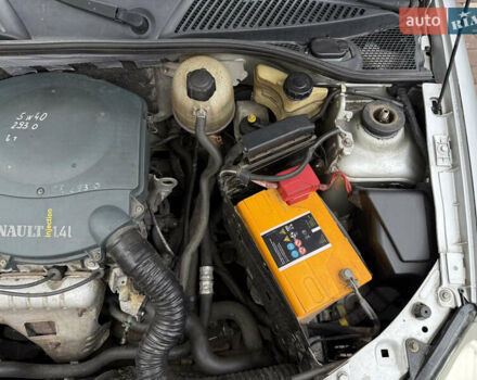 Сірий Рено Clio Symbol, об'ємом двигуна 1.4 л та пробігом 207 тис. км за 3250 $, фото 31 на Automoto.ua