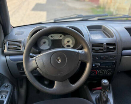 Сірий Рено Clio Symbol, об'ємом двигуна 1.39 л та пробігом 265 тис. км за 3500 $, фото 8 на Automoto.ua