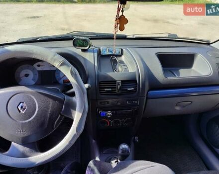 Серый Рено Clio Symbol, объемом двигателя 1.4 л и пробегом 335 тыс. км за 3250 $, фото 21 на Automoto.ua