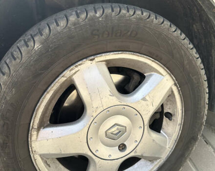 Сірий Рено Clio Symbol, об'ємом двигуна 1.39 л та пробігом 208 тис. км за 3500 $, фото 9 на Automoto.ua
